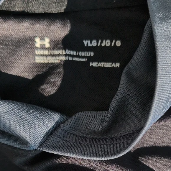 Under Armour Black and Blue Performance Hoodie - Picture 2 of 3
